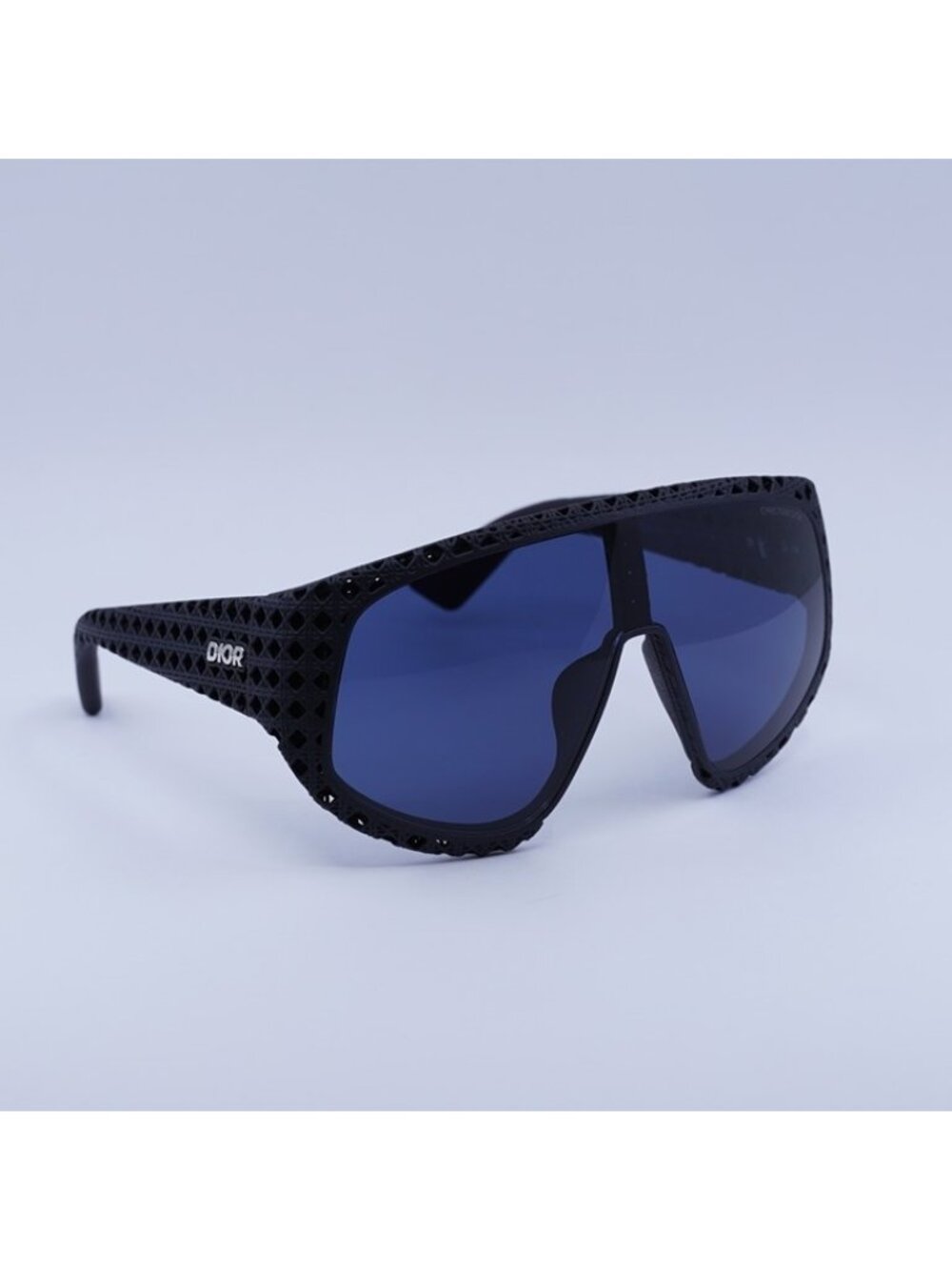 Dior DIOR3D M1U 11B0 Sunglasses Matte Black Shield Frame, Blue Lenses